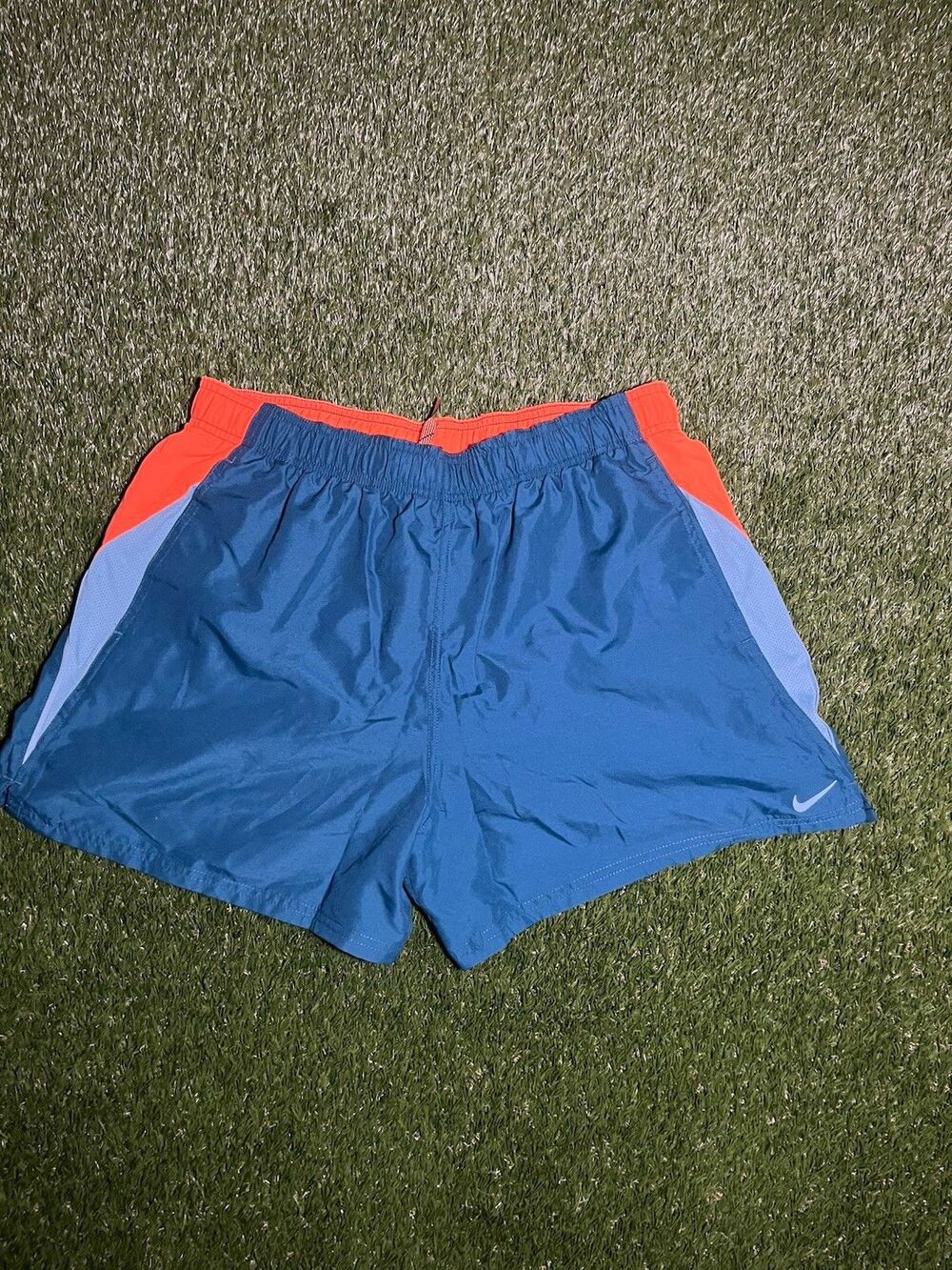 Men’s Large Nike Orange And Blue Running Shorts New With Tags
